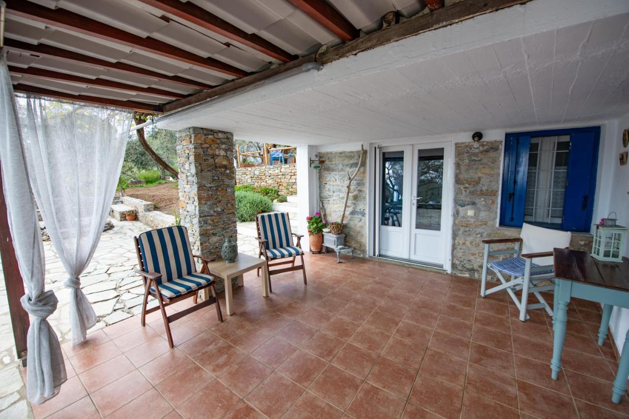 Villa Marouda Glossa Bagian luar foto