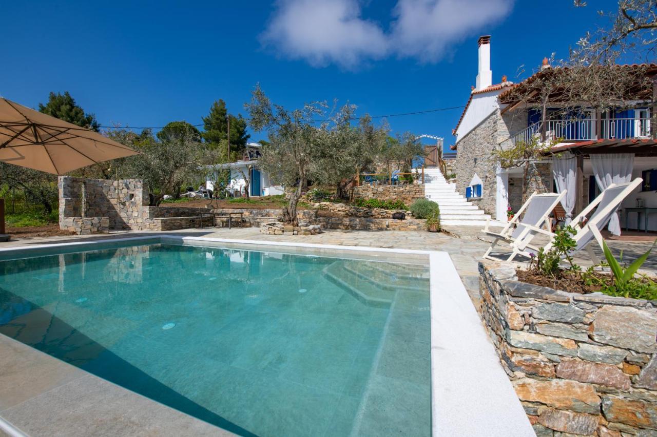 Villa Marouda Glossa Bagian luar foto