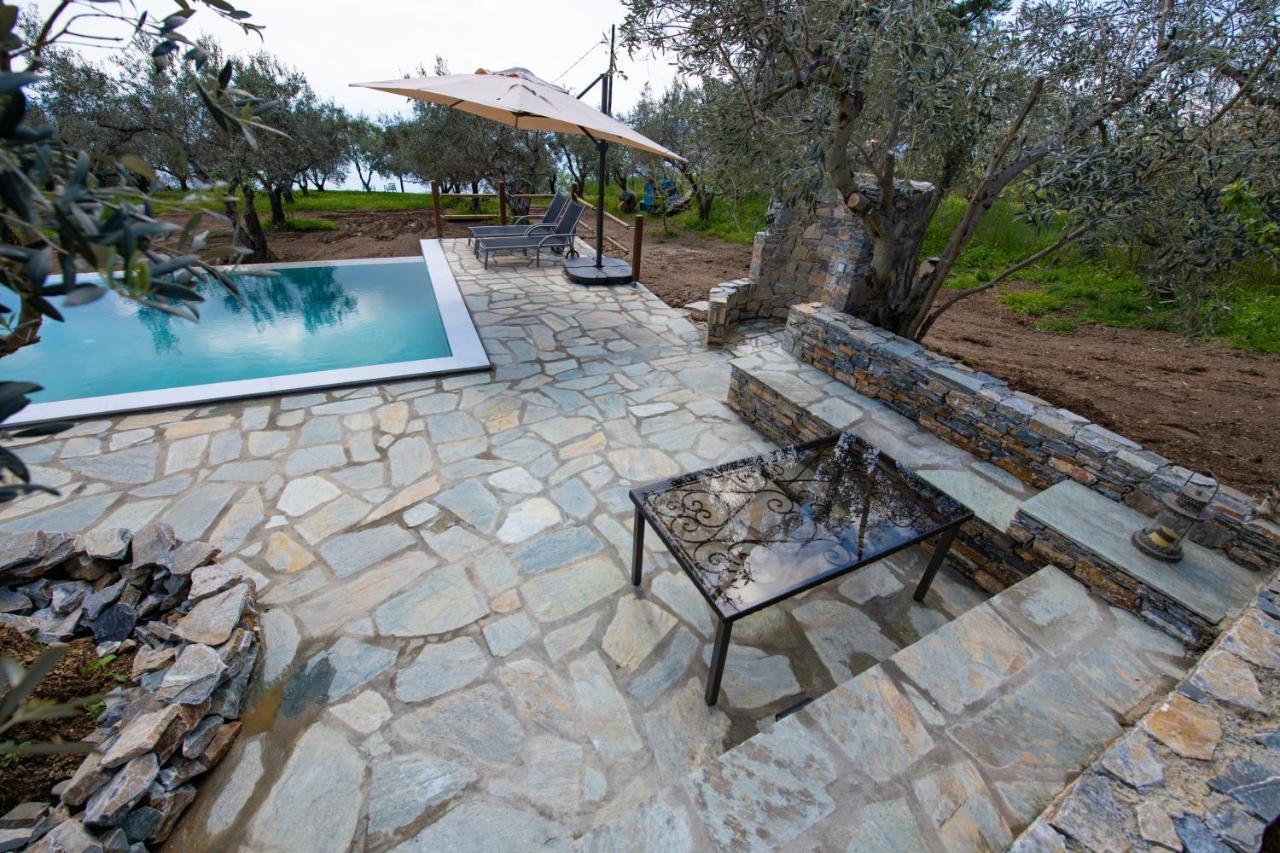 Villa Marouda Glossa Bagian luar foto