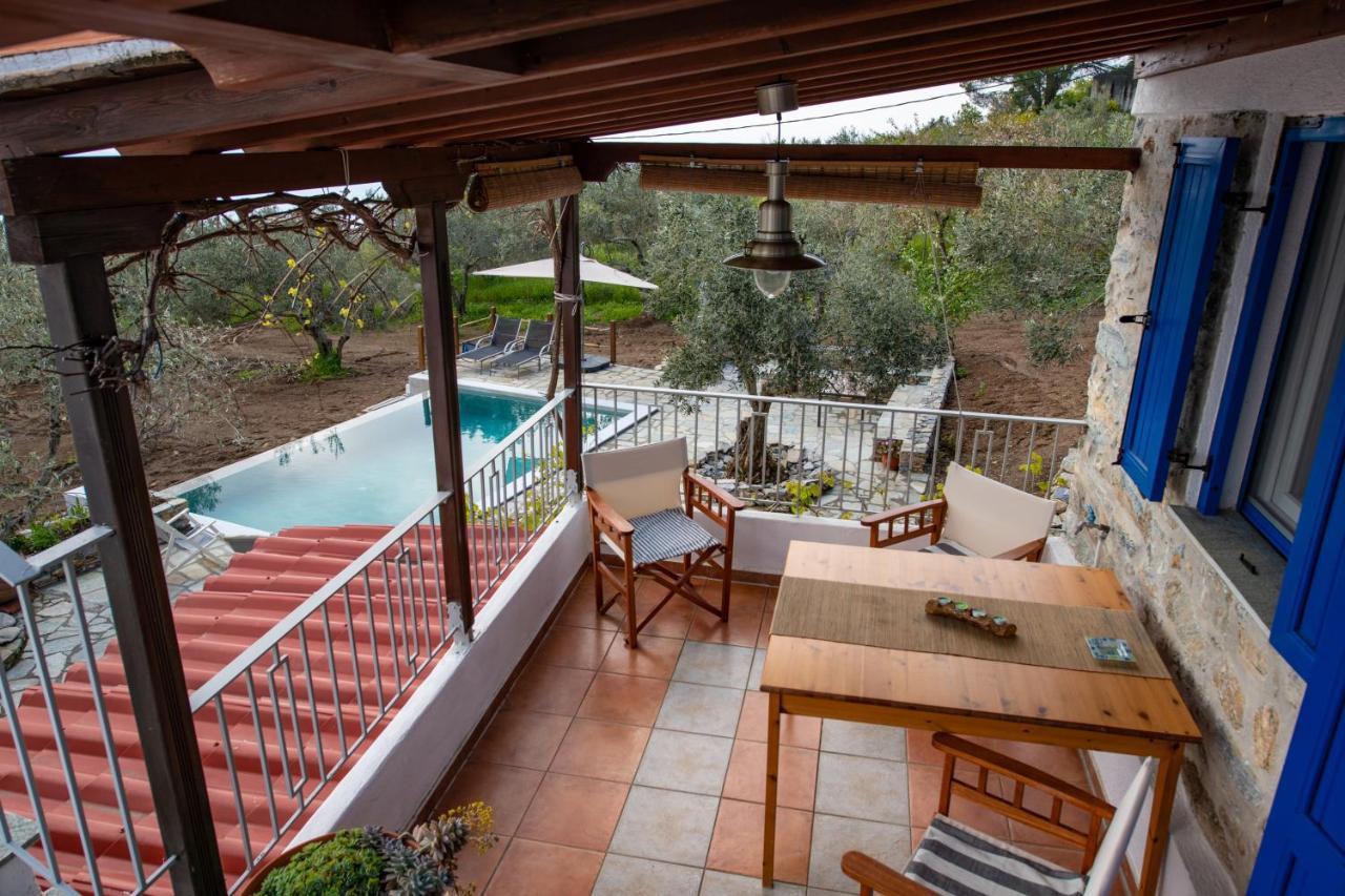 Villa Marouda Glossa Bagian luar foto