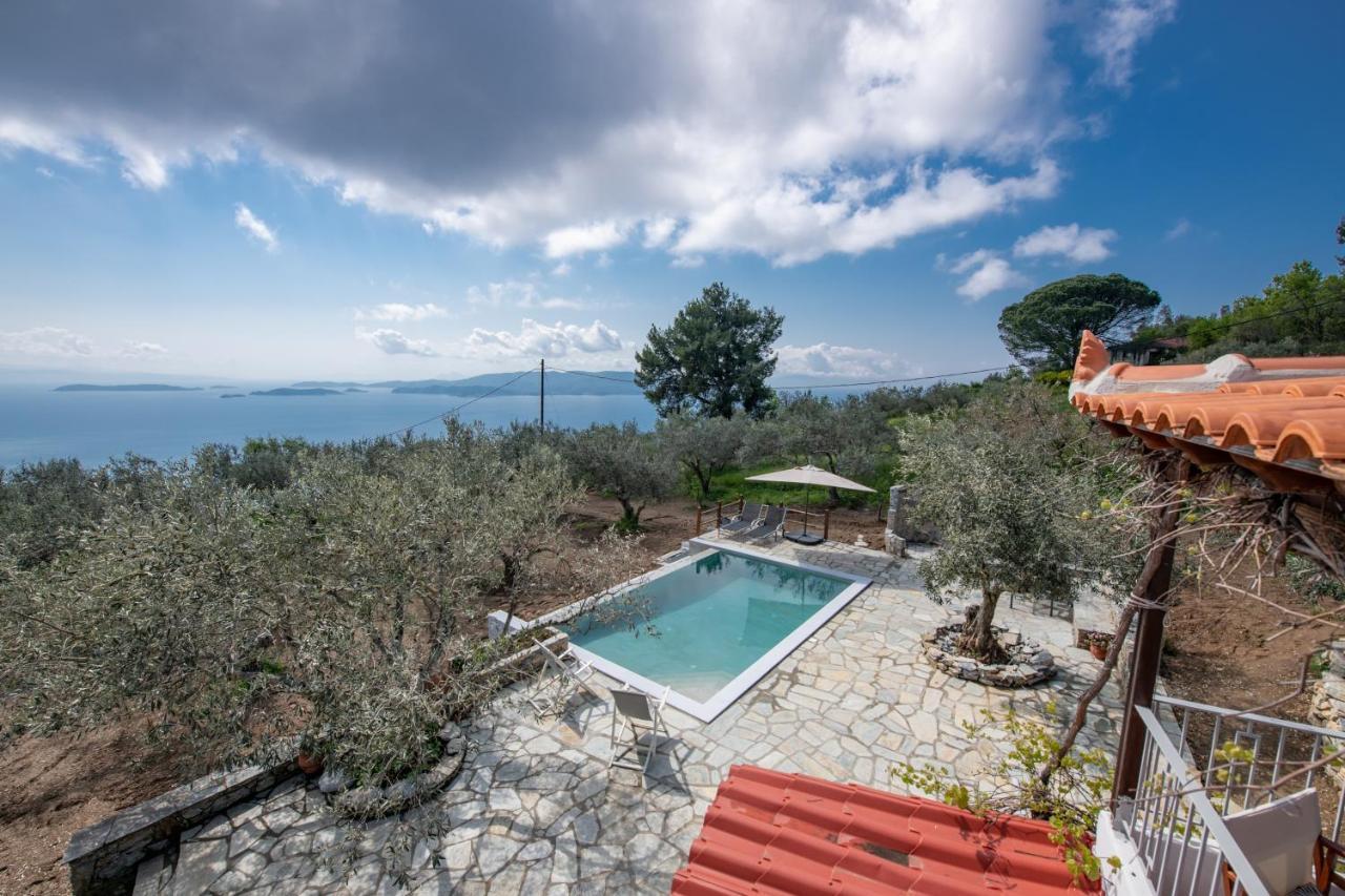 Villa Marouda Glossa Bagian luar foto