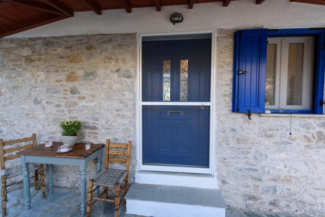Villa Marouda Glossa Bagian luar foto